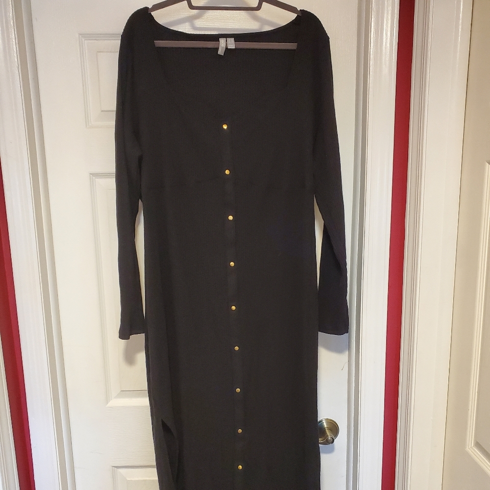 Plus size ribbed midi sweater dress